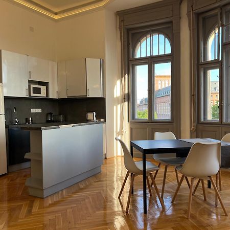 F14 Guesthouse Budapest Esterno foto