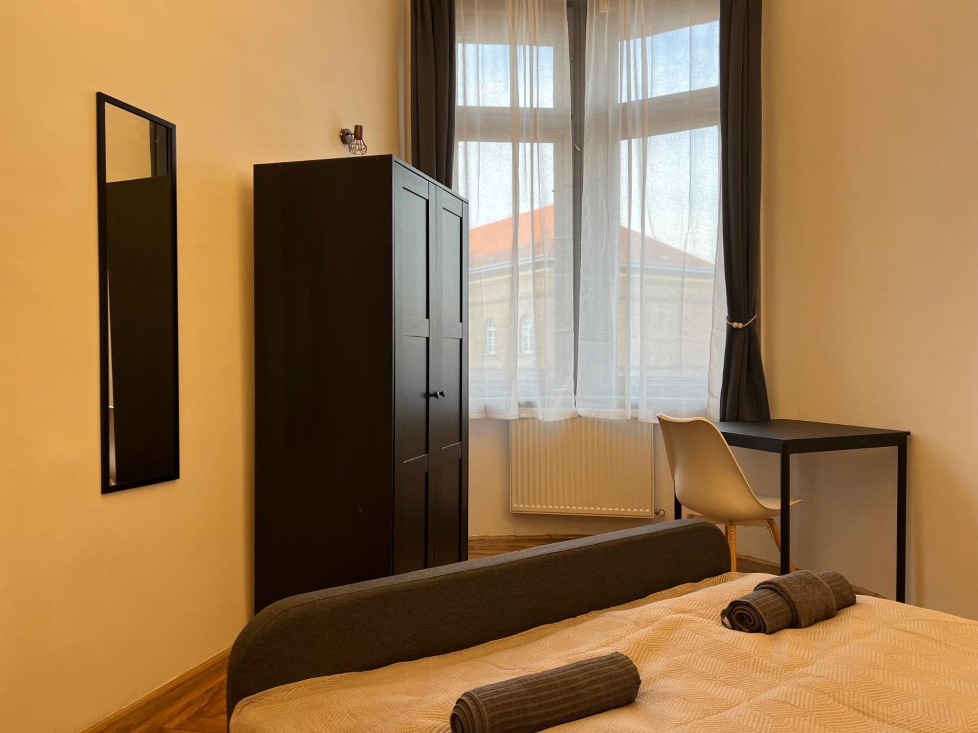 F14 Guesthouse Budapest Esterno foto