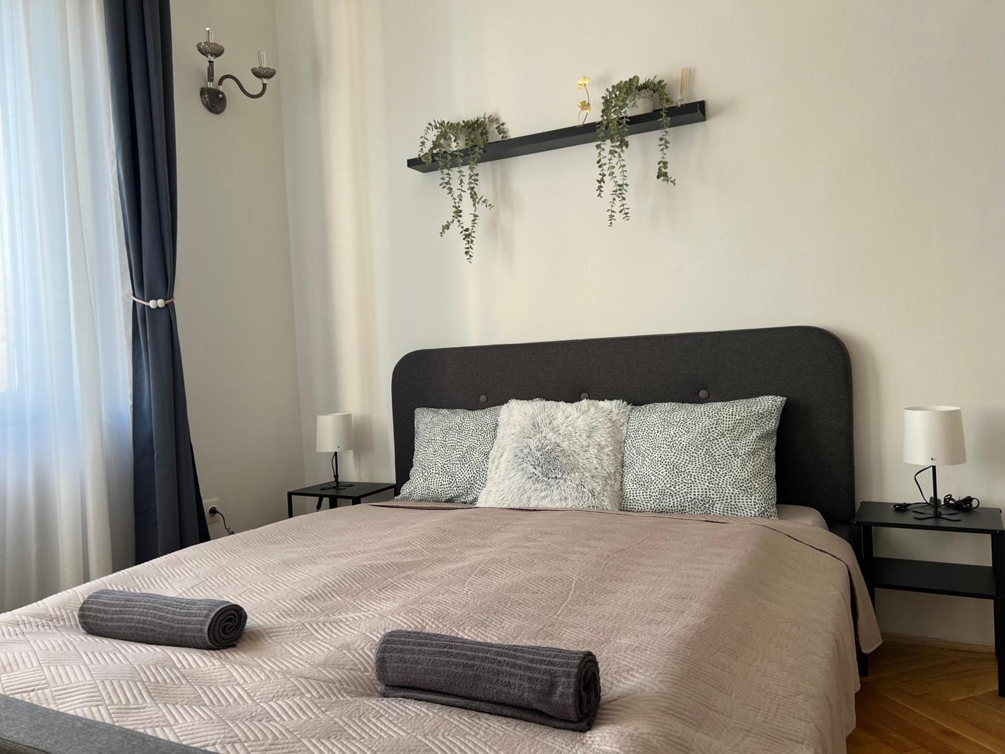 F14 Guesthouse Budapest Esterno foto